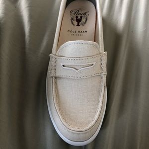 Womens Cole Haan Pinch Weekender  Sandstone Canvas